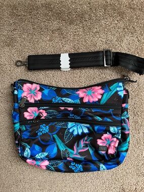 Lug Freestyle resort black slider